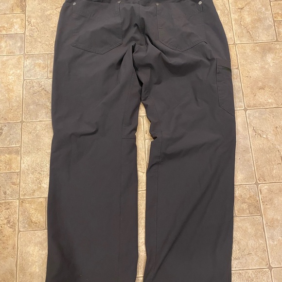 Mountain Hardwear Yumalino Fleece Lined Outdoor Pants Men’s Sz 36 X 32 Gray EUC - Picture 10 of 12